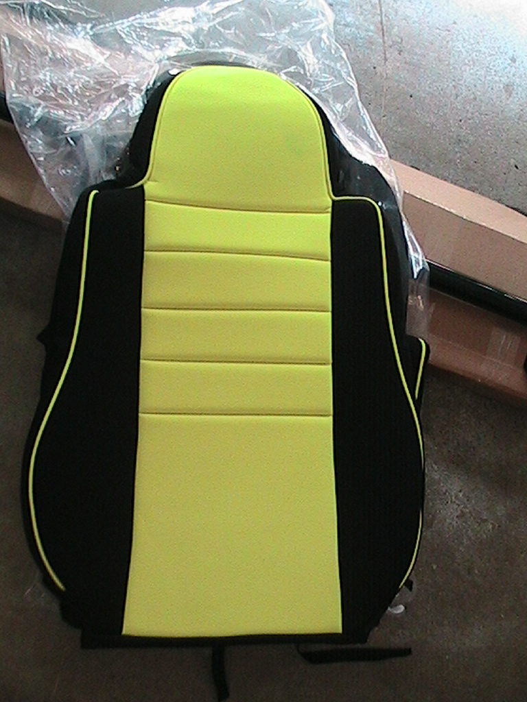 Custum seat covers honda acura #5